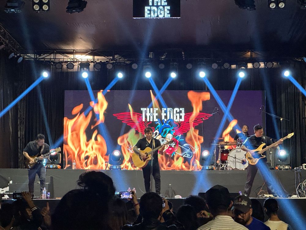 THE EDGE Band